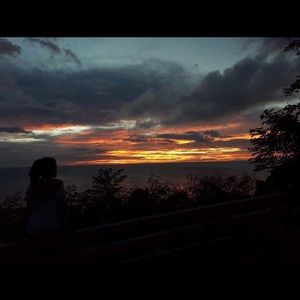 Meet your Posher, Yanz